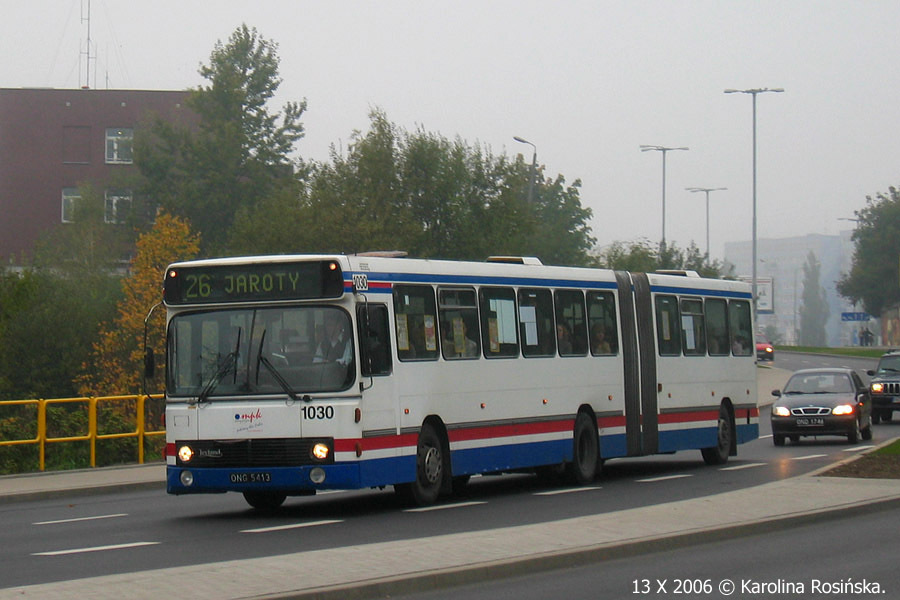 117884